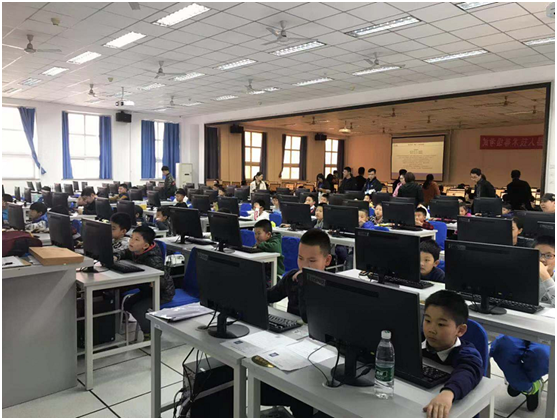 全國機器人等級考試開啟，瓦力工廠小學(xué)員沉著應(yīng)戰(zhàn)，計算機技術(shù)開發(fā)再掀新篇章